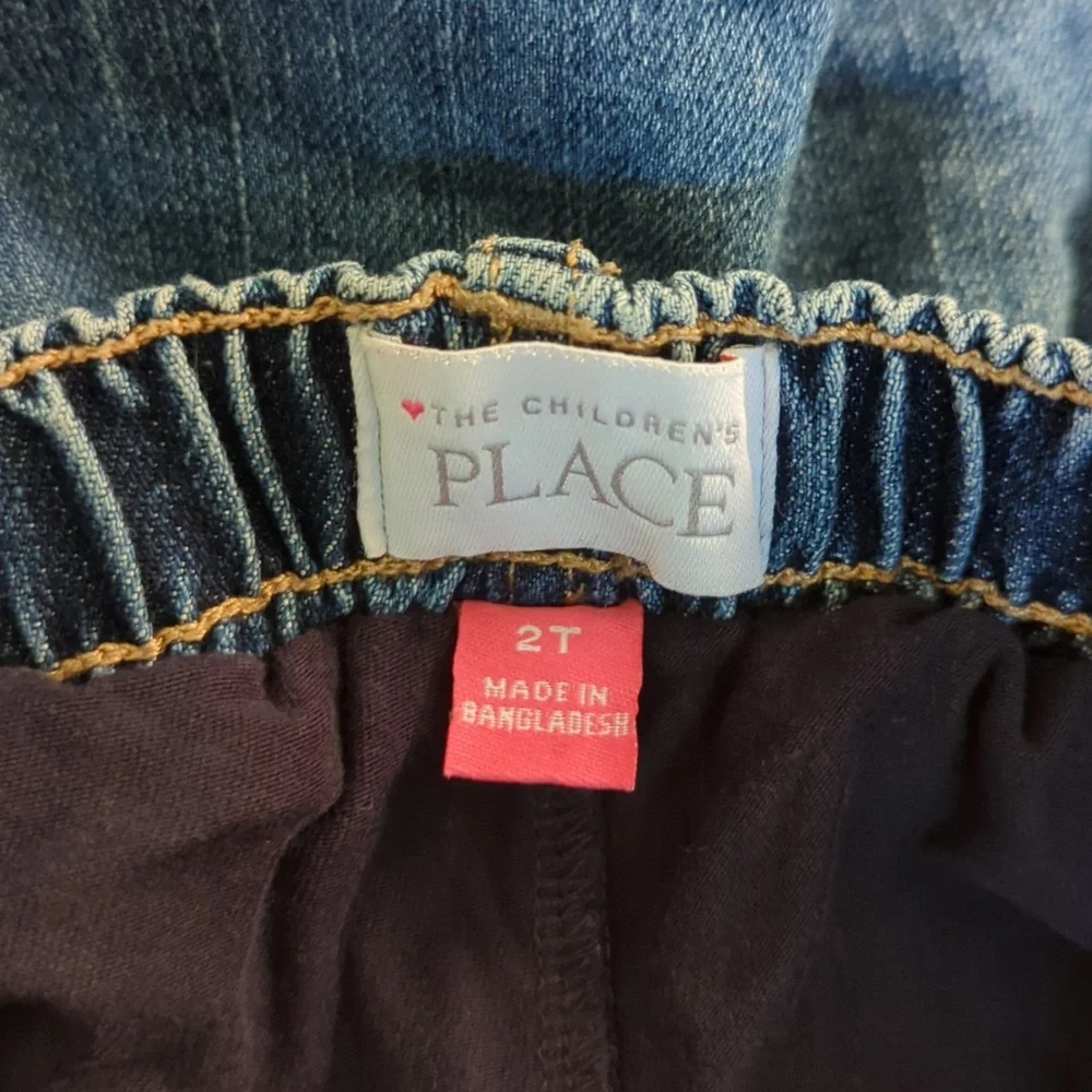 3/$20🌟 Children's Place Denim Skirt & Shorts Embroidered Heart Emoji Patches 2T